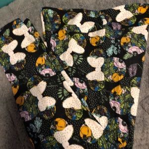 🌟 All leggings 2/$10 🌟 Lularoe Disney leggings